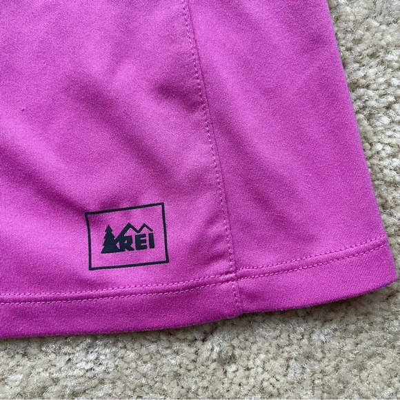 REI Co-op Women's Pink Activewear T Shirt - Size XS - EUC - 100% Polyester - Picture 5 of 7